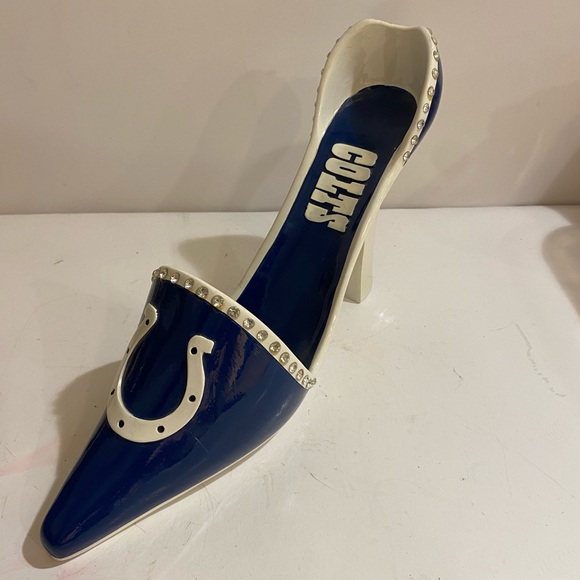 Ceramic Colts Team Shoe Wine Holder (KA) - Picture 6 of 14